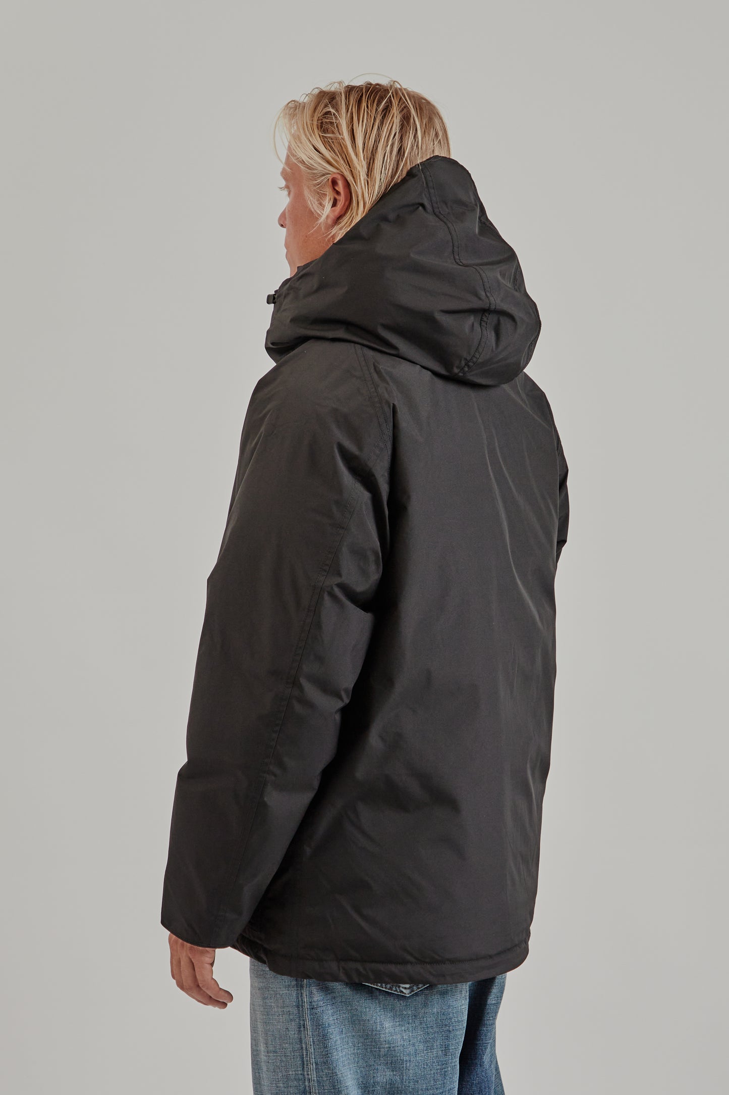 Nanamica FW25 Gore-Tex Down Coat Black 4