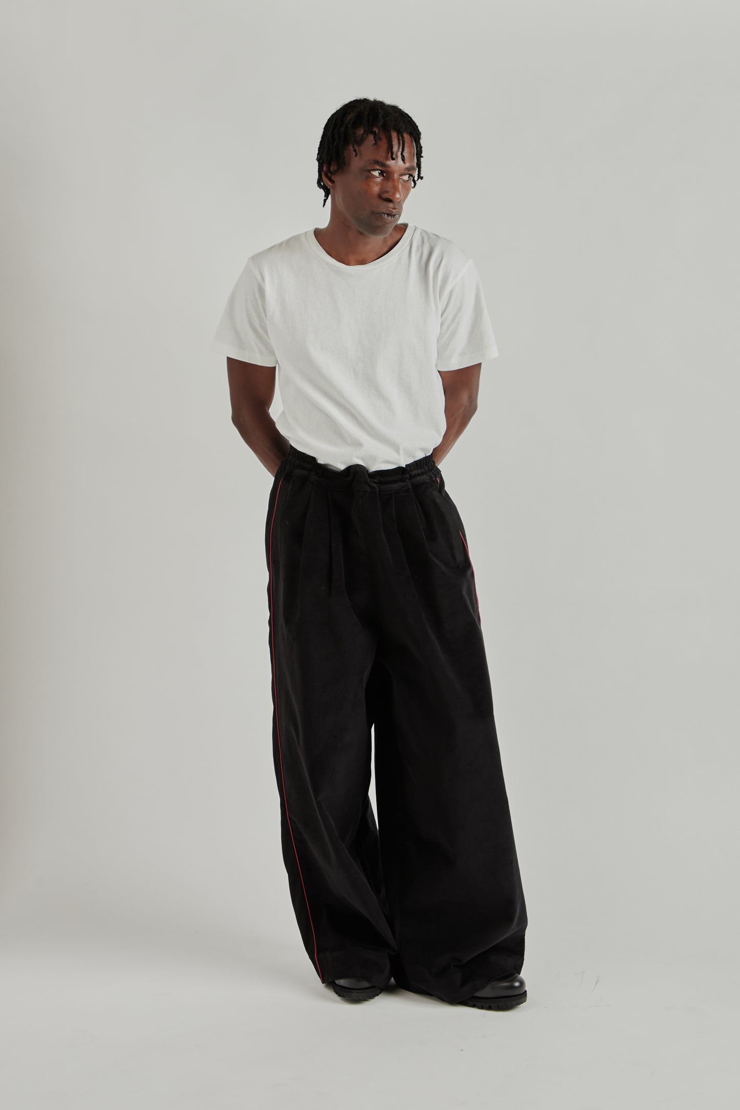 Pleated Track Pants - Black
