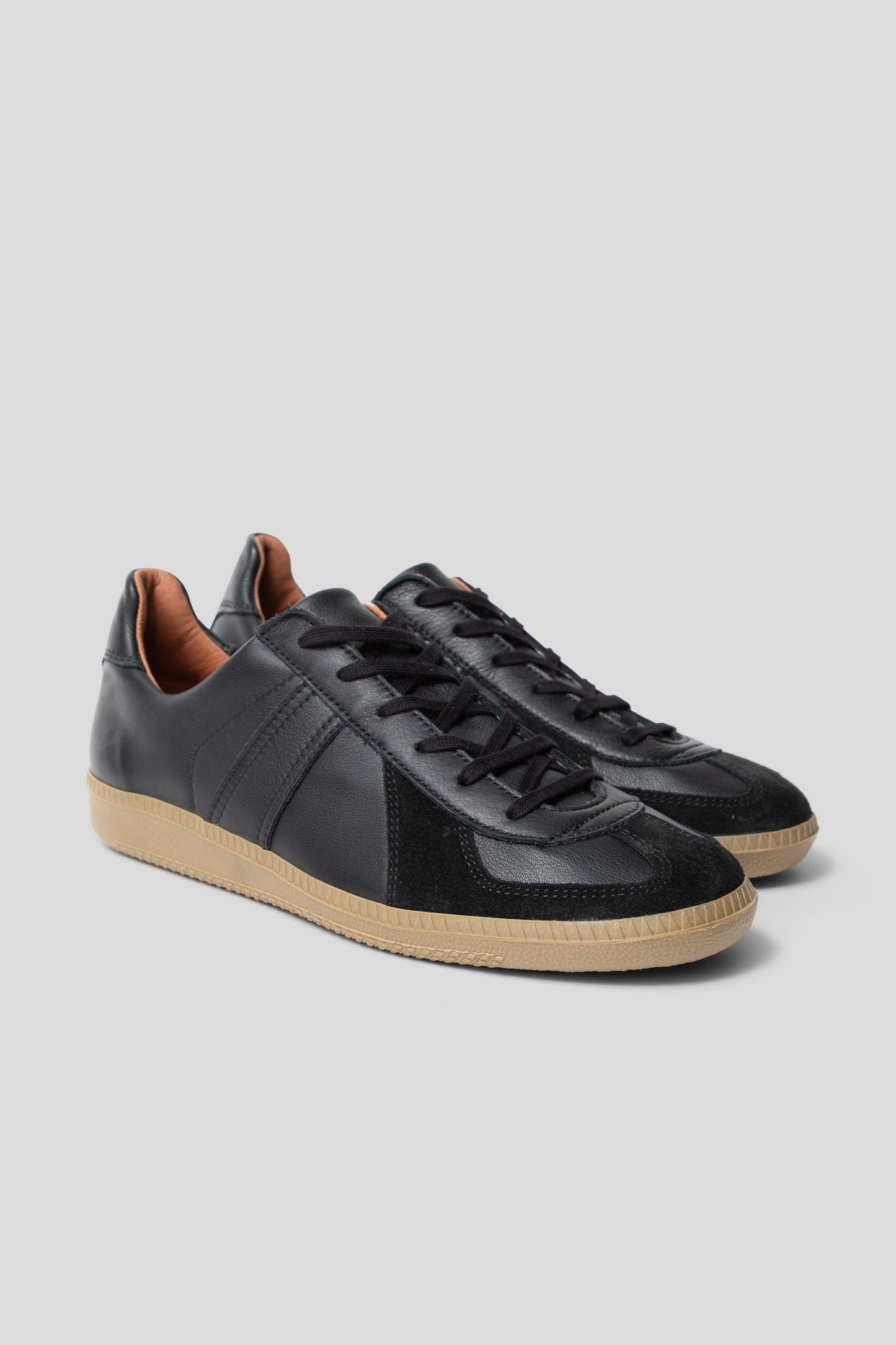 Reproduction Of Found SS25 German Military Trainer Black 02