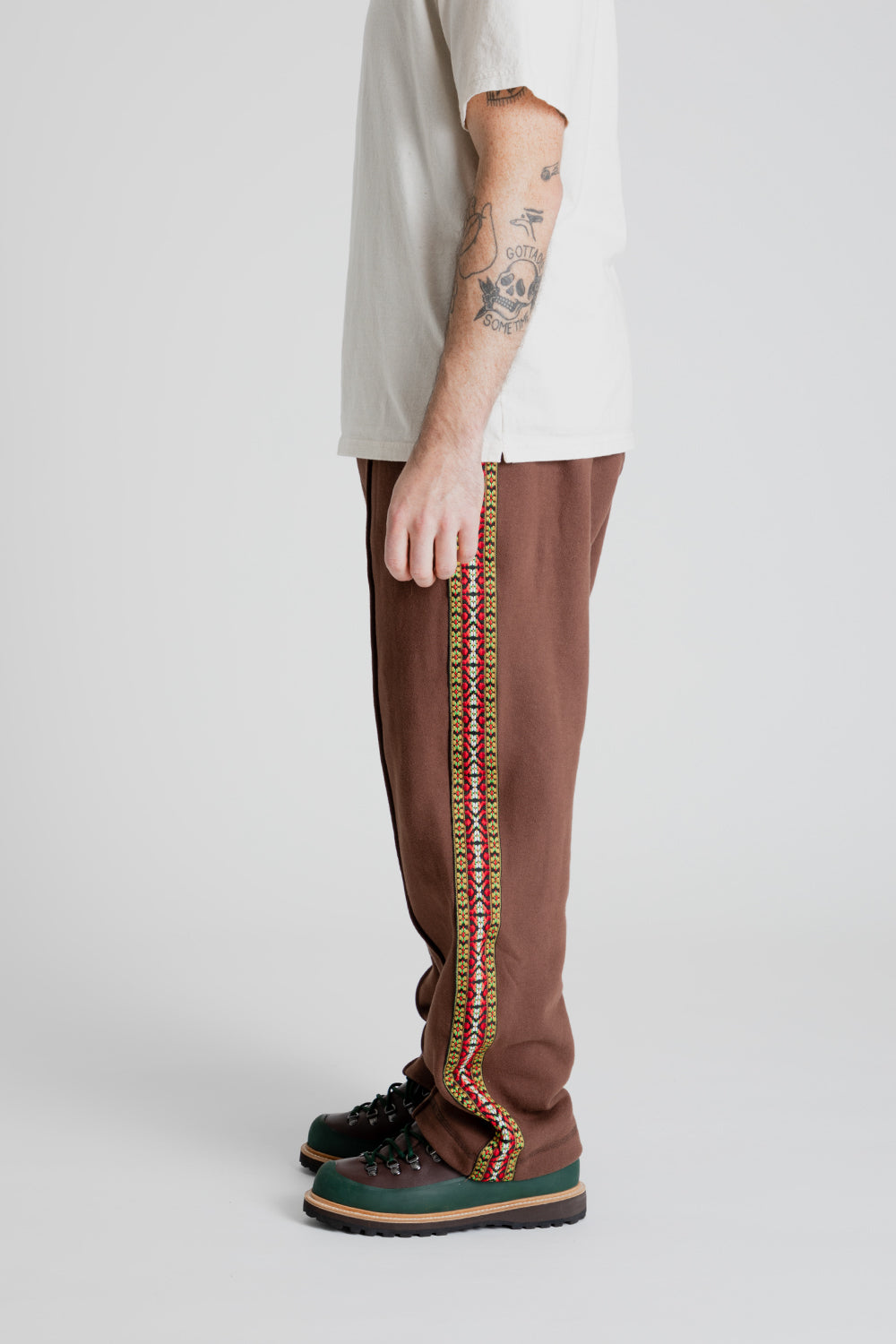 SK Manor Saunter Pants in Brown