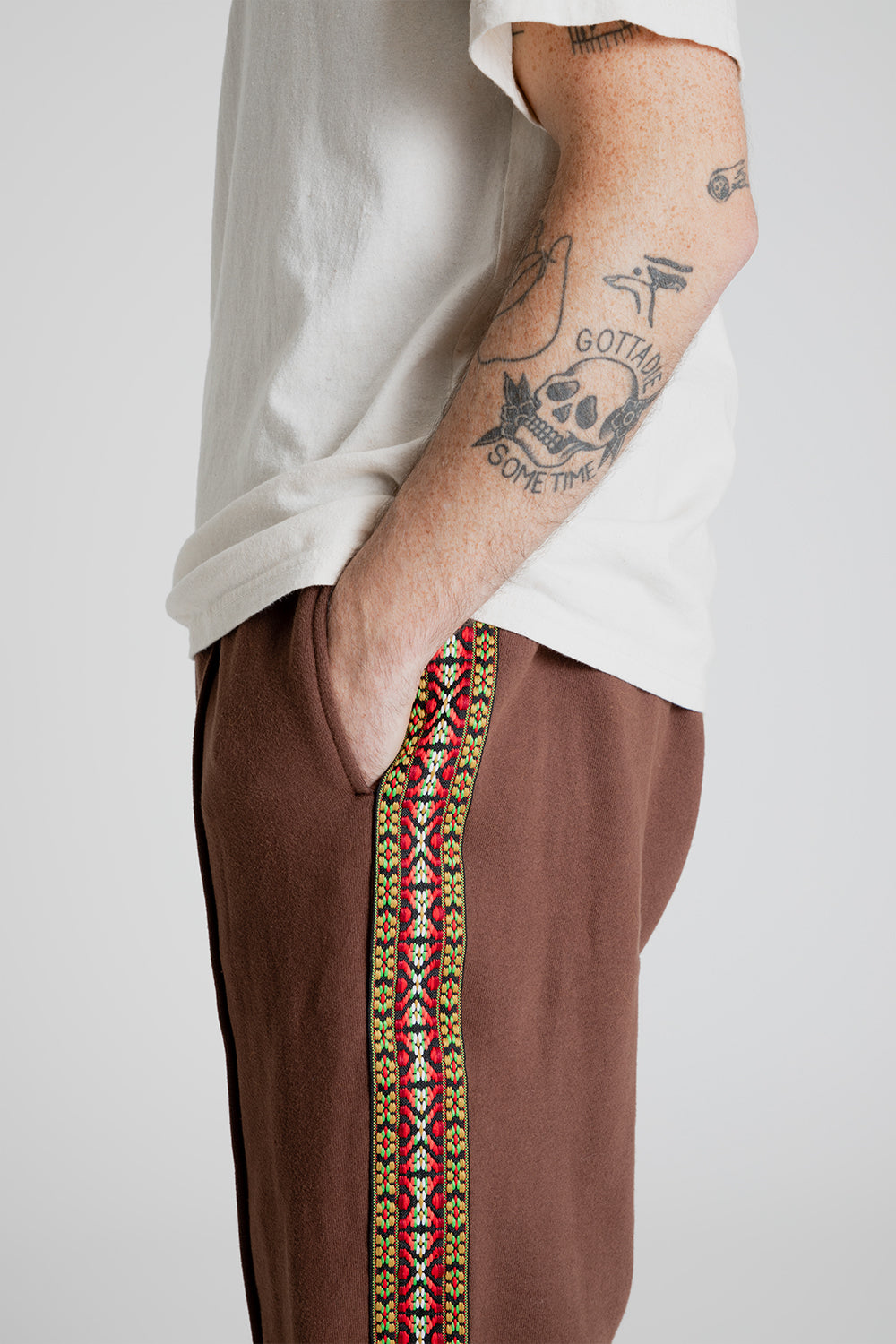 SK Manor Saunter Pants in Brown