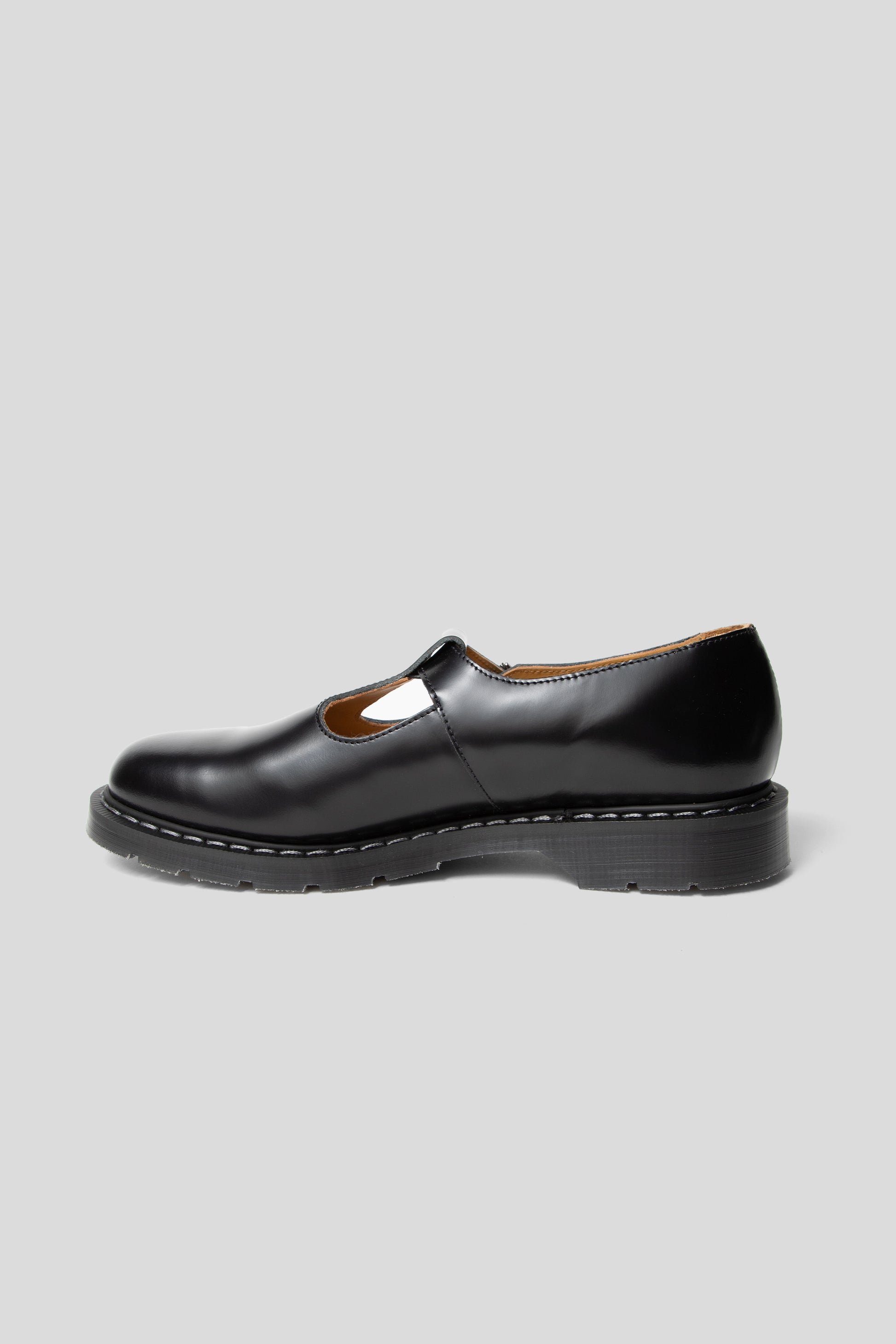 Solovair SS25 Mary Jane Shoe Black Hi-Shine 05