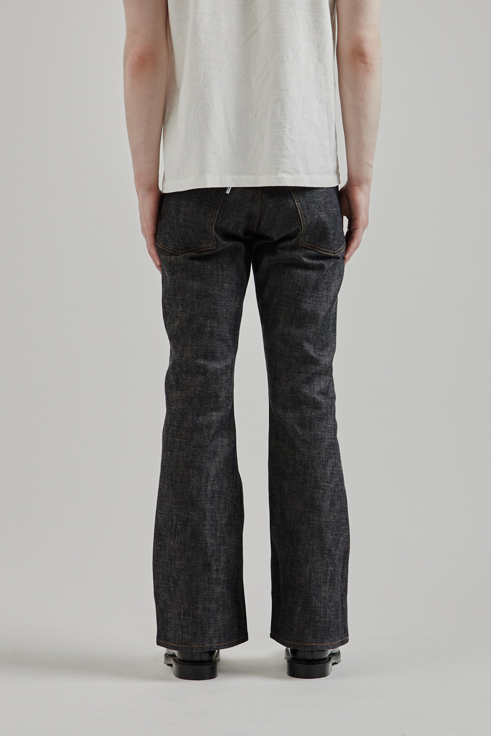 Sugarhill SS25 Modern Denim Pants Flared Cut Rigid Indigo 04