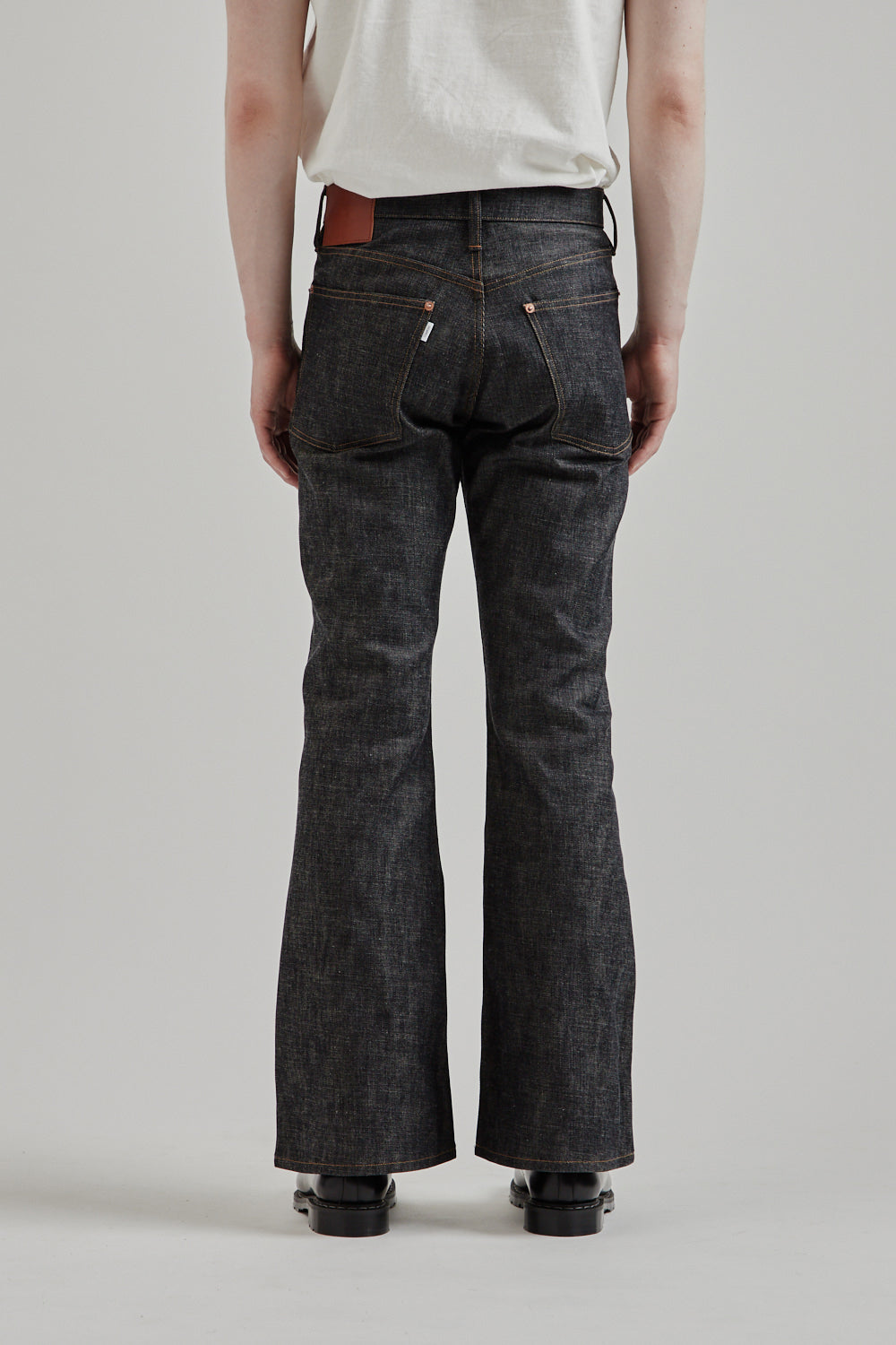 Sugarhill SS25 Modern Denim Pants Flared Cut Rigid Indigo 07