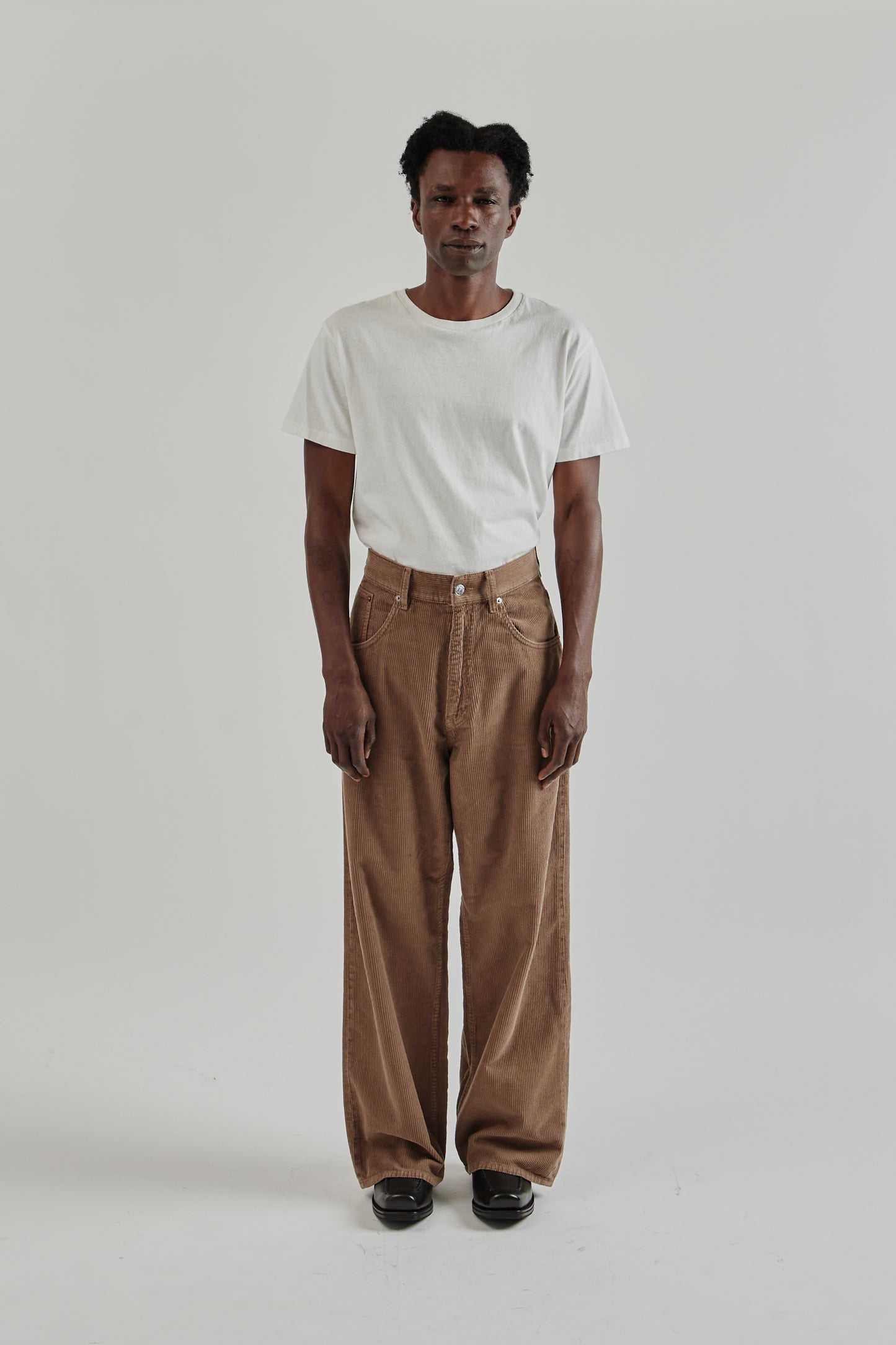 Sunflower FW25 Super Wide Corduroy Pant Taupe1