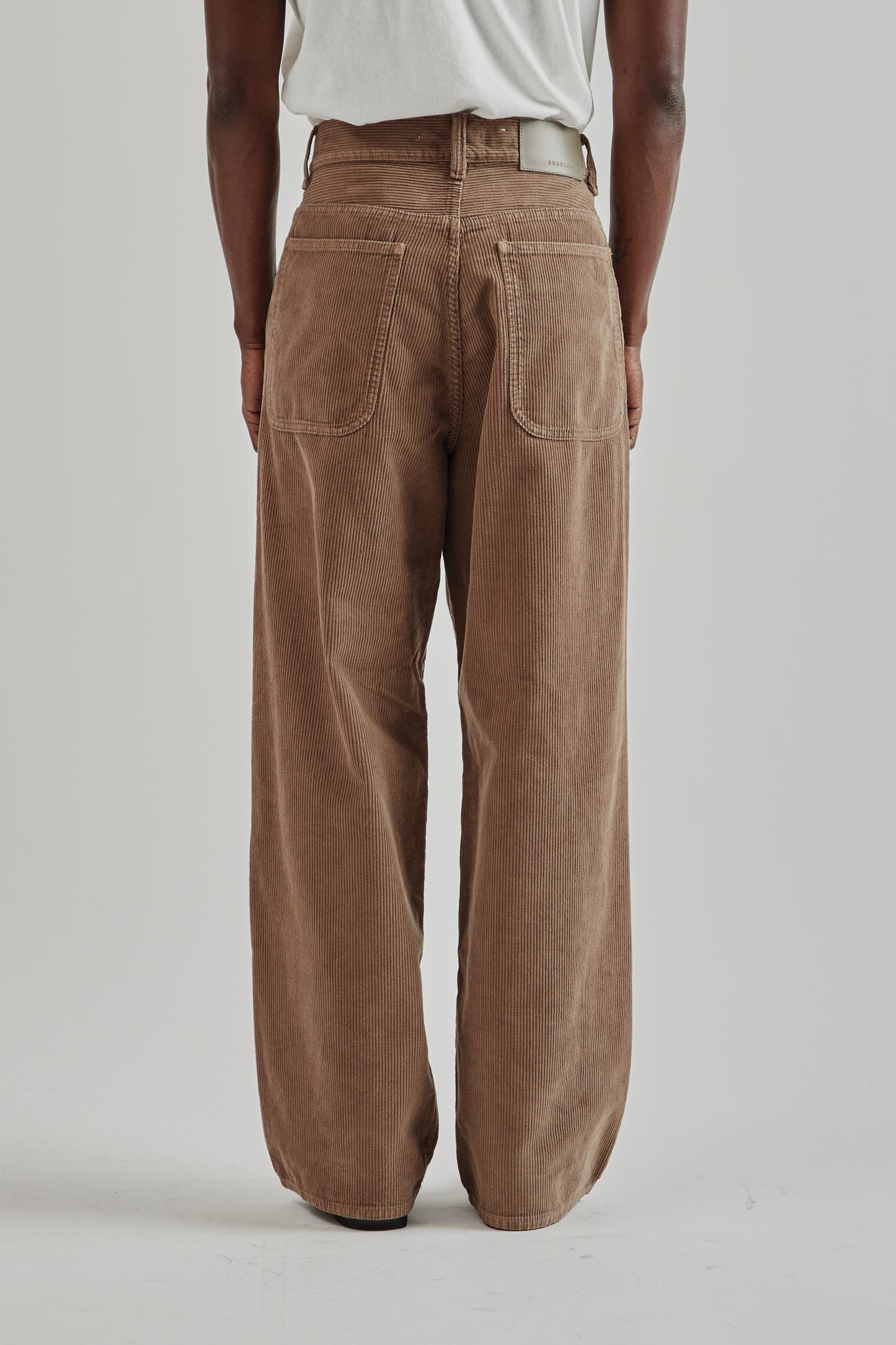 Sunflower FW25 Super Wide Corduroy Pant Taupe11