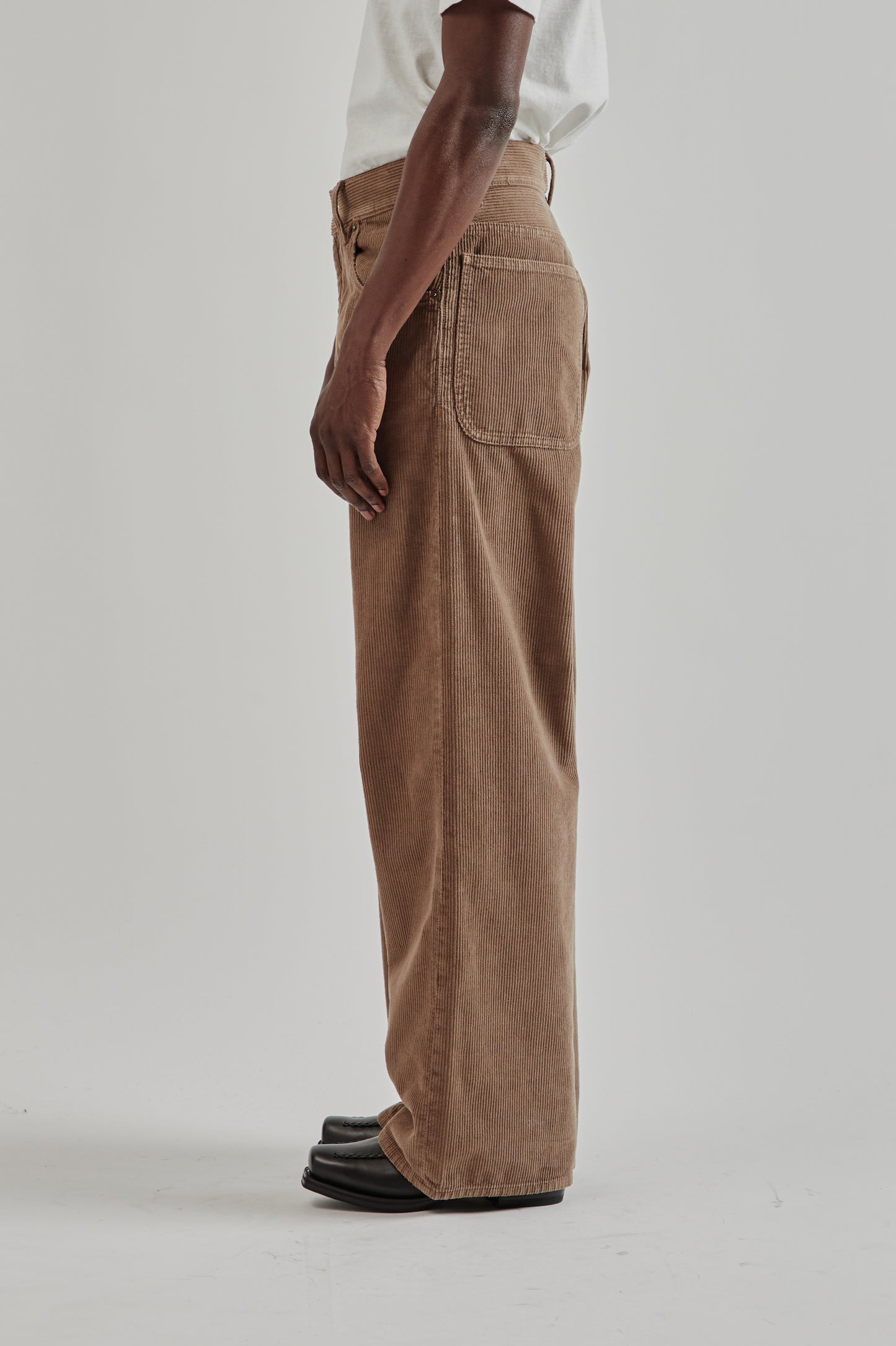 Sunflower FW25 Super Wide Corduroy Pant Taupe7