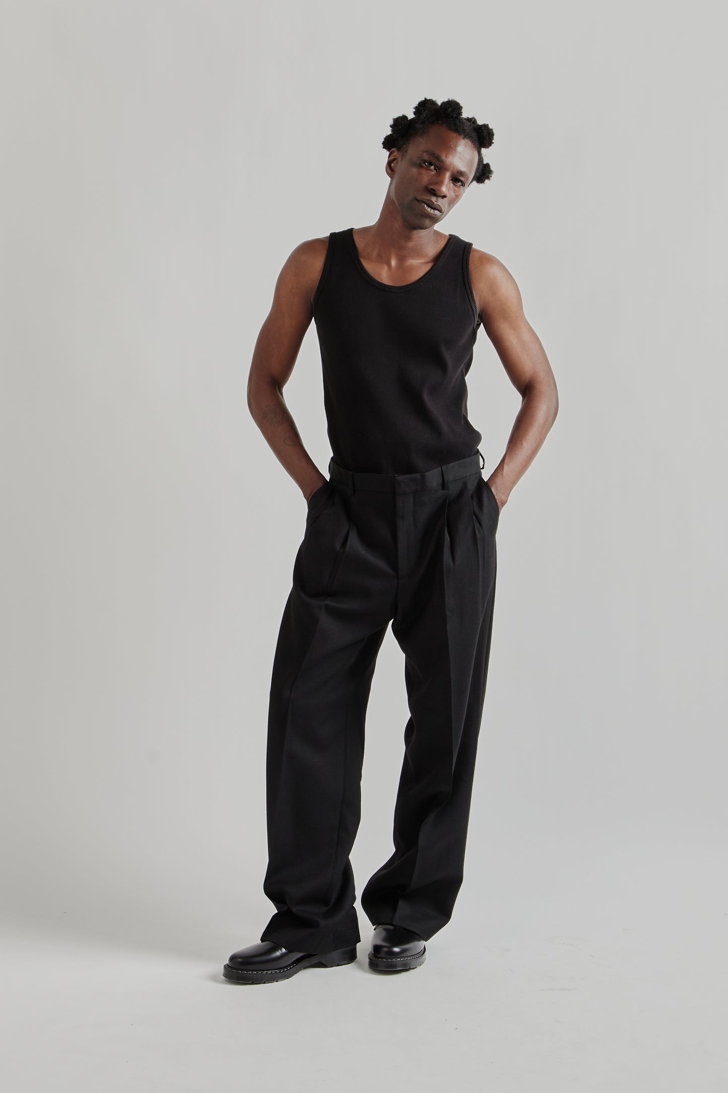 Wide Pleated Trouser - Black