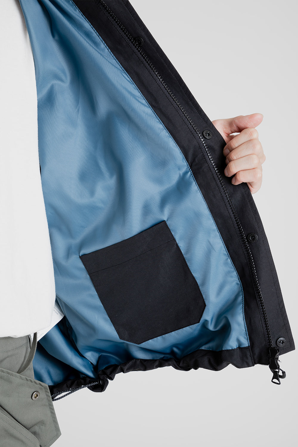 Uniform Bridge Utility Hood Jacket in Black