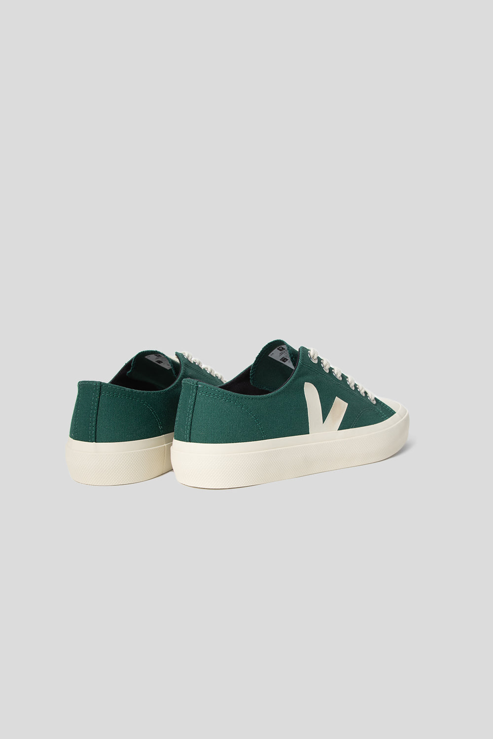 Veja Women's Wata 2 Low in Poker/Pierreh