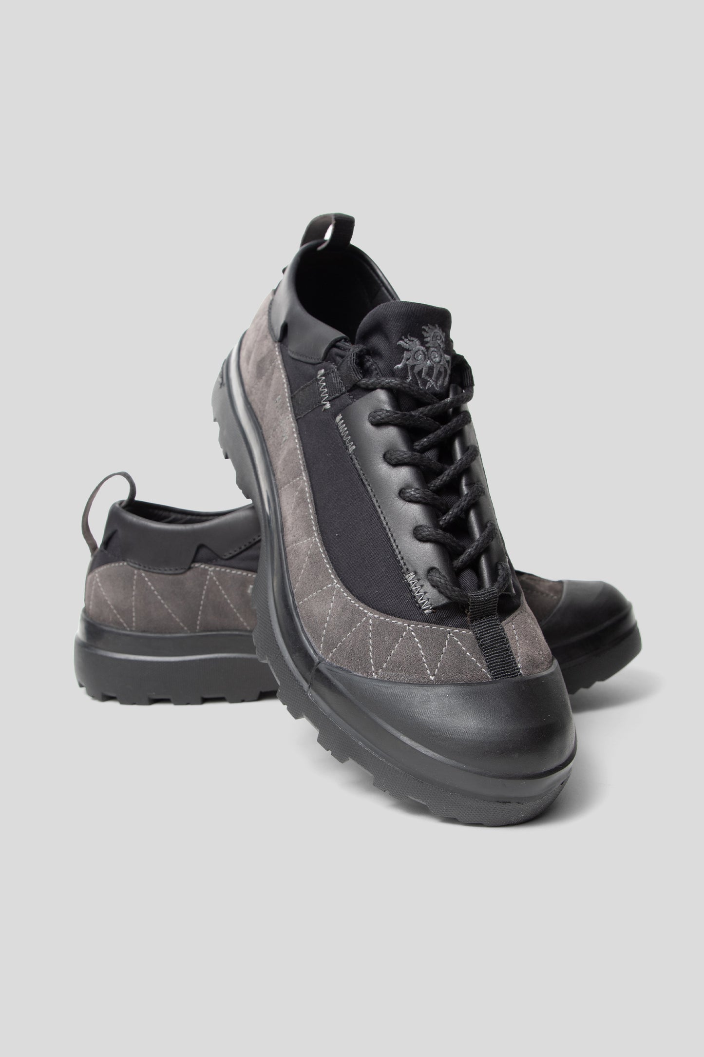 Wallace Ranra SS25 Kalt Black 04