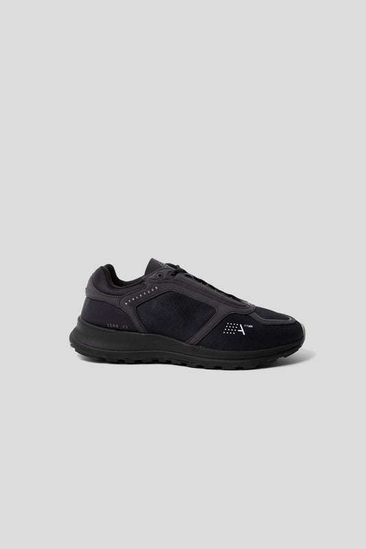 Athletic FTWR's ZERO V1 sneaker in Jet Black