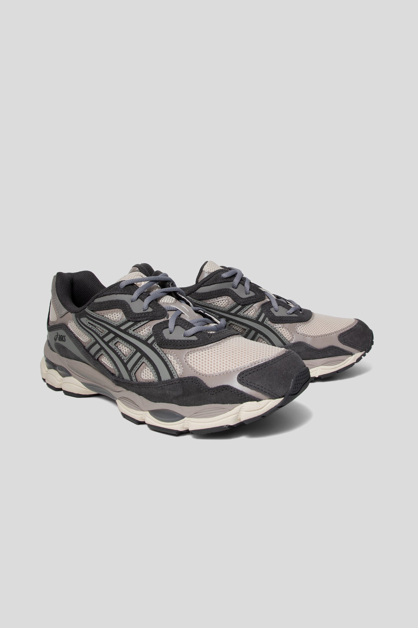 Asics Gel-NYC Shoe in Oatmeal/Obsidian Grey