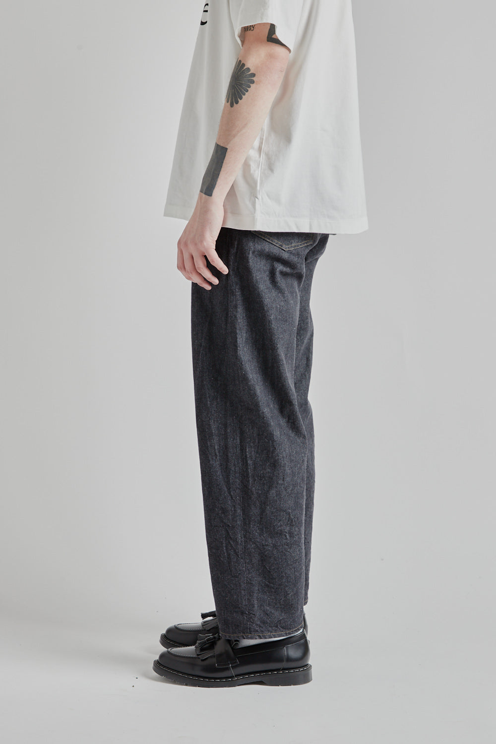 Blurhms 13.5oz Denim Pants Classic in Sulfur Black
