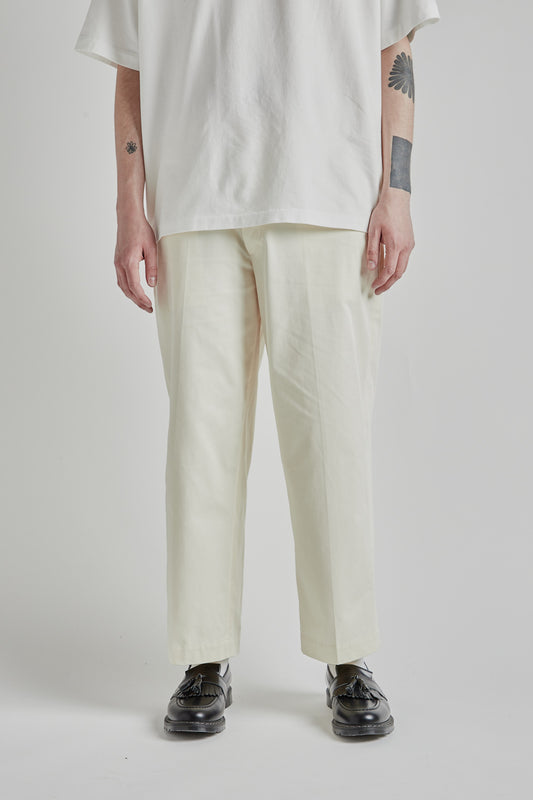 Blurhms 2046D Chino Pants in Ivory