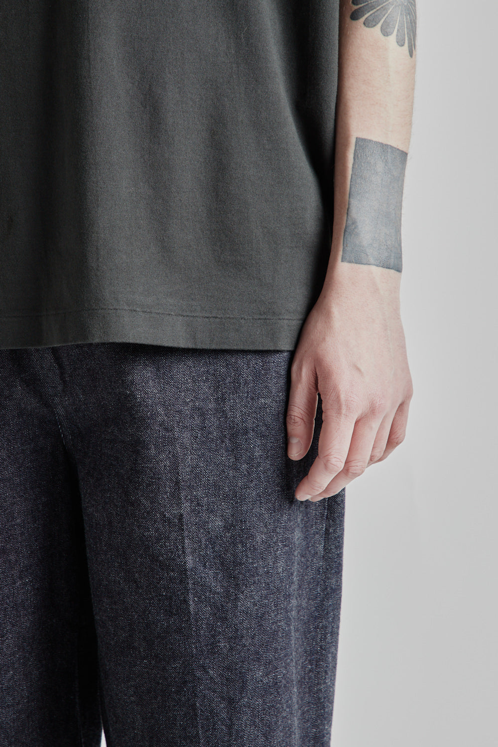 Blurhms Rootstock The Genre The Print Wide Tee in Black