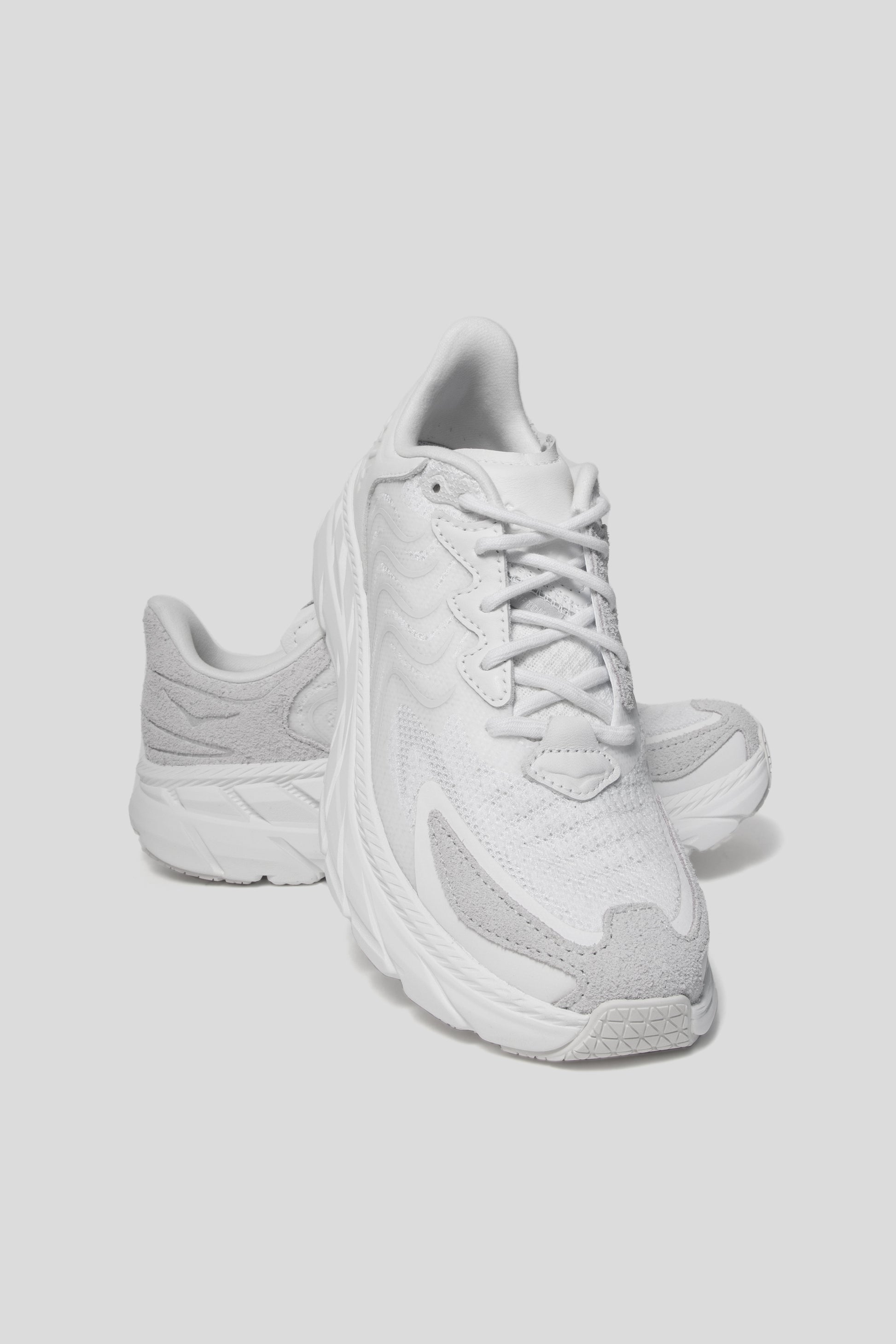 All Gender Clifton LS in White / Nimbus Cloud