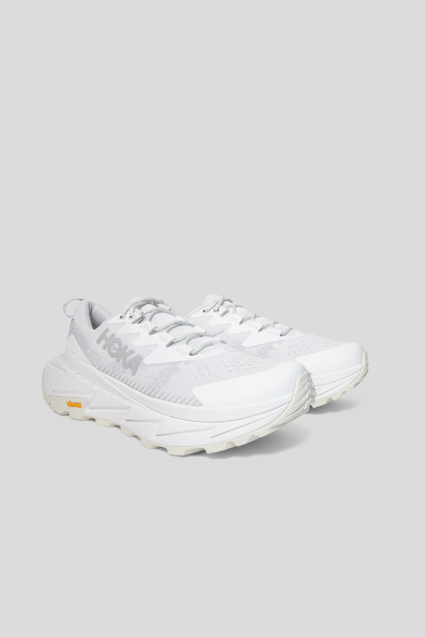 Hoka One One All Gender Skyline Float X in White/White