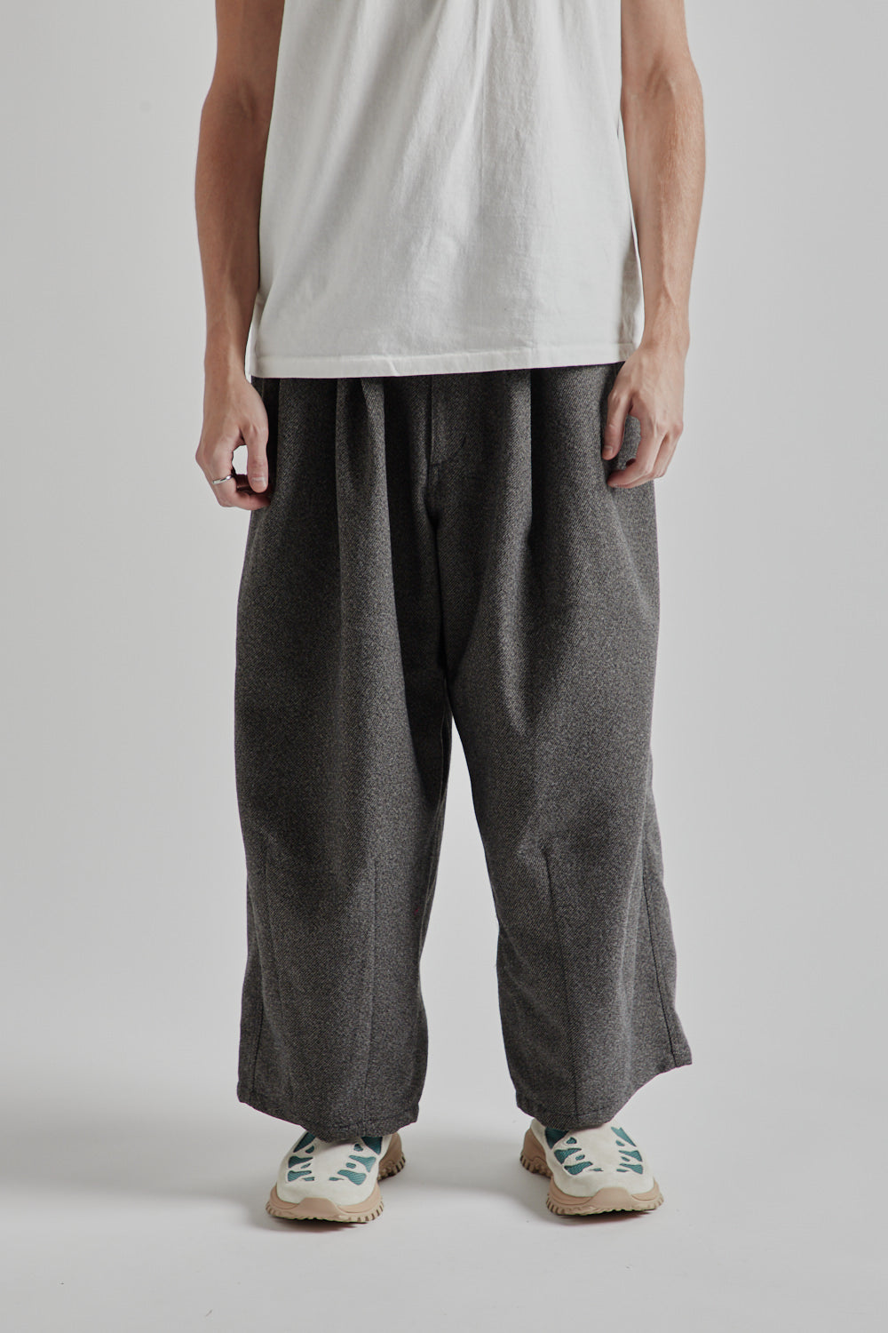 is-ness Tech Tweed Balloon Pants - Gray | Wallace Mercantile Shop