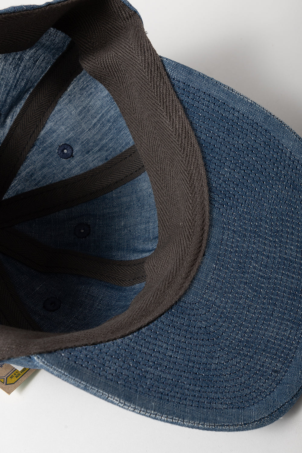 Poten Chambray Cap in Blue