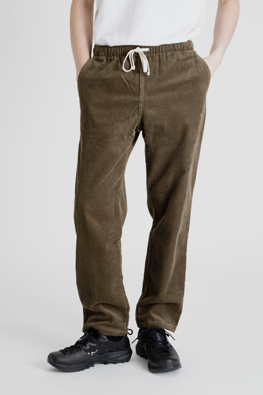 http://wallacemercantileshop.com/cdn/shop/products/Battenwear_Active_LAzy_Pants_Olive_Corduroy_Focus.jpg?v=1667416901