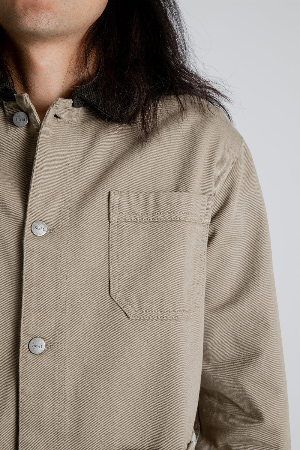 Forét Act Overshirt in Khaki / Army