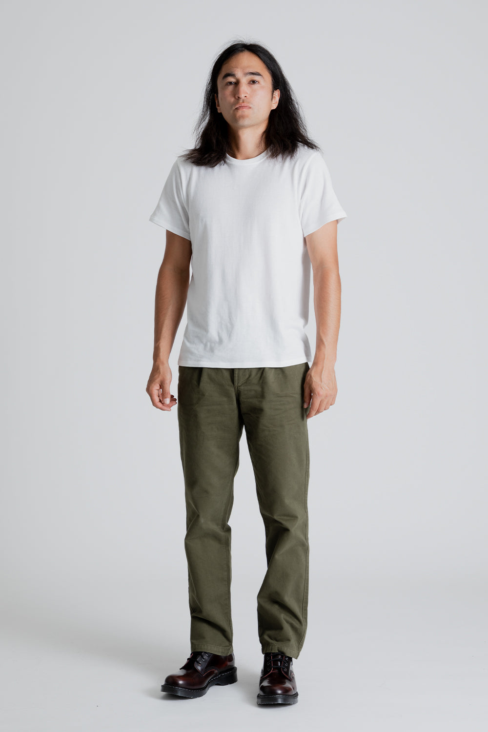 Forét Brook Chino in Army Green