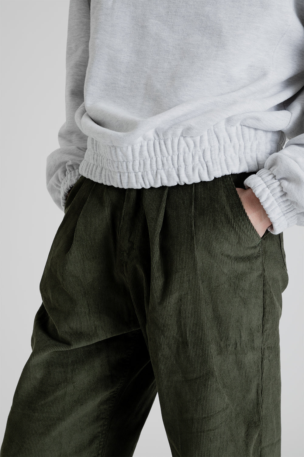 Frizmworks Corduroy Comfort Two Tuck Pants in Olive