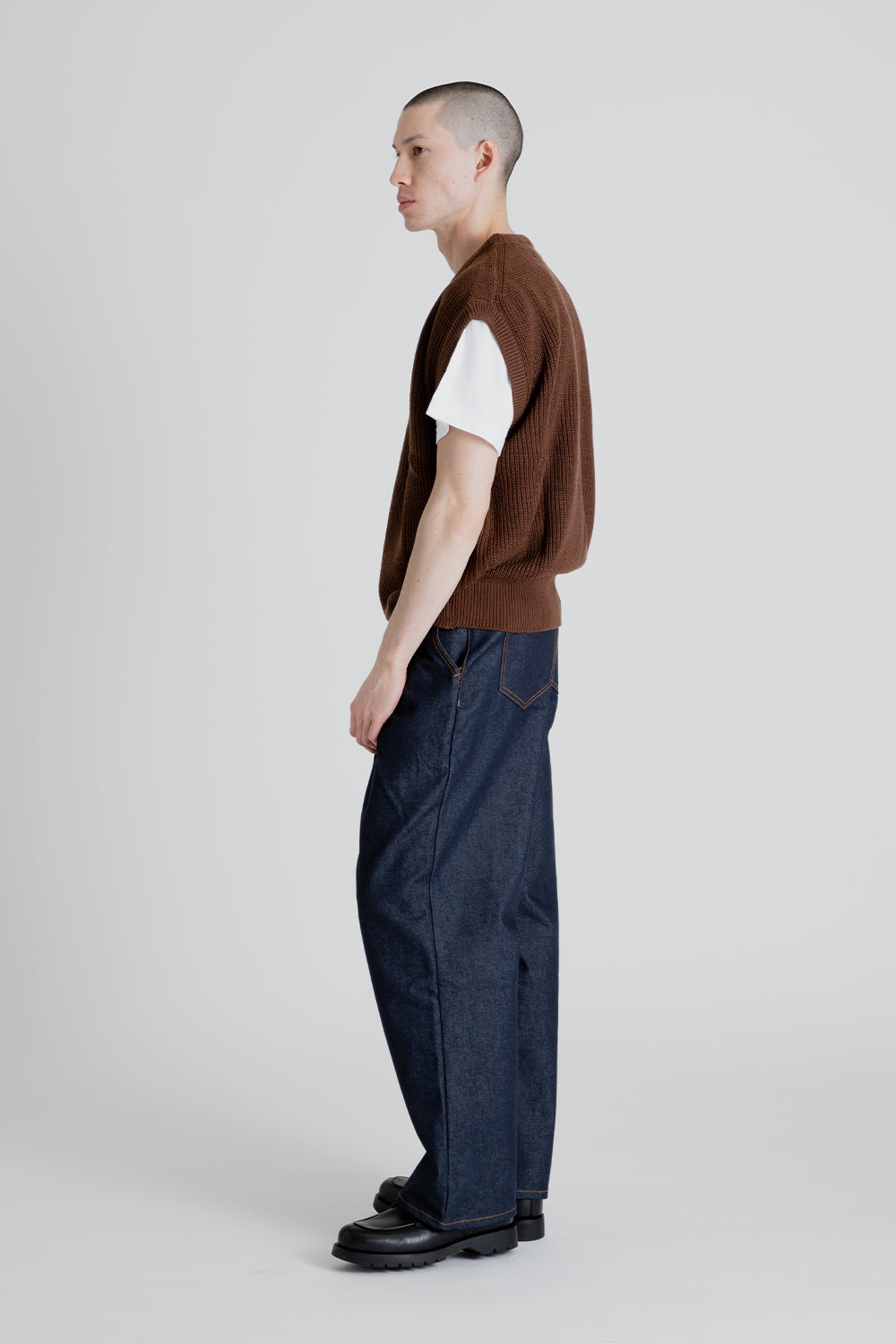 Frizmworks Relaxed Knit Vest in Brown