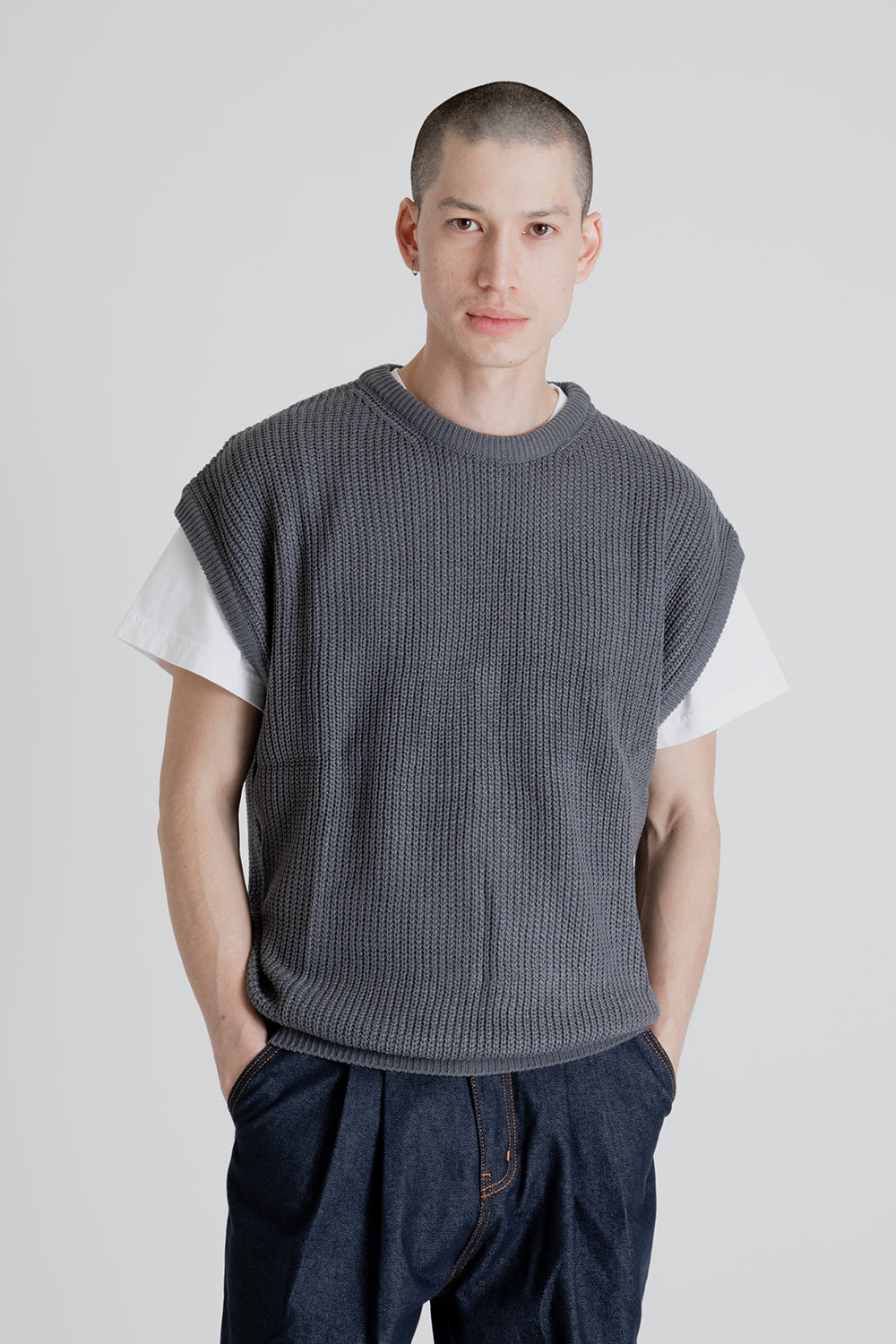 Frizmworks Relaxed Knit Vest in Charcoal