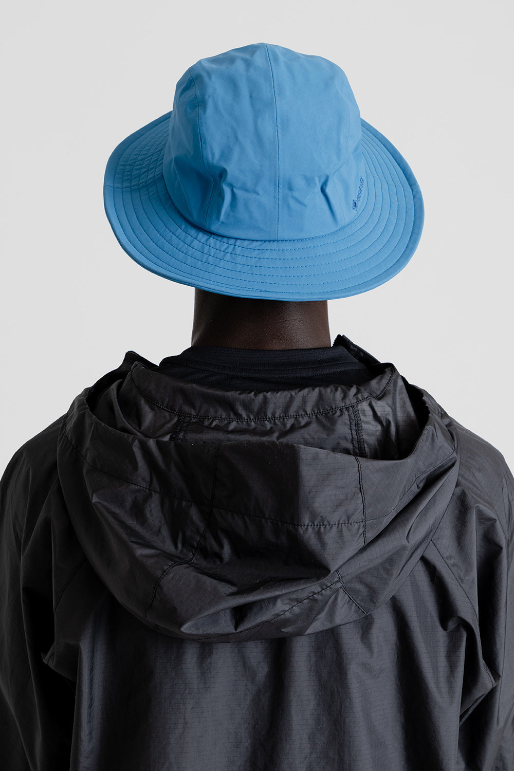 Goldwin-gore-tex-hat-aqua-blue