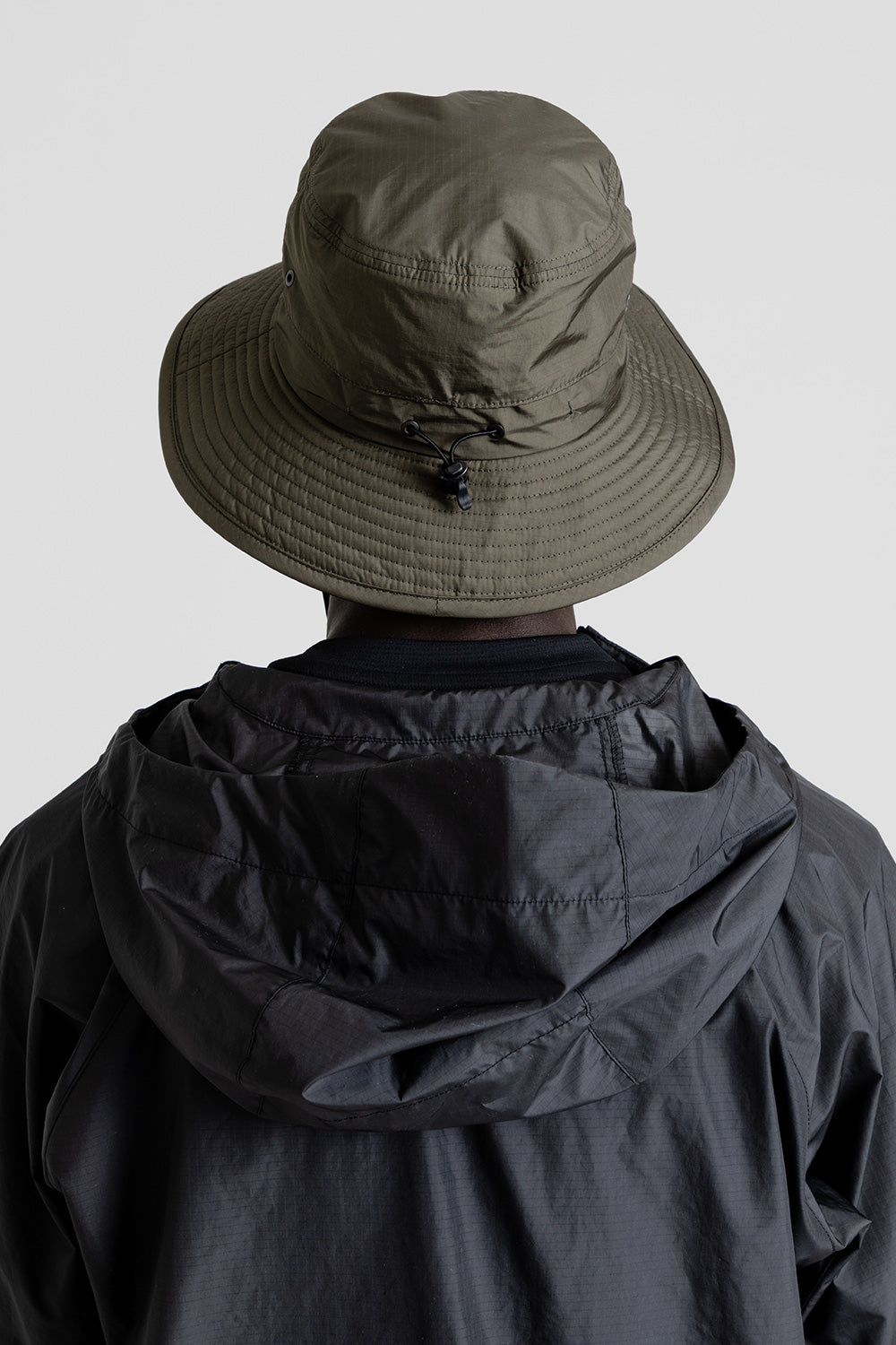 Goldwin-rip-stop-light-hat-mill-green-light-beige