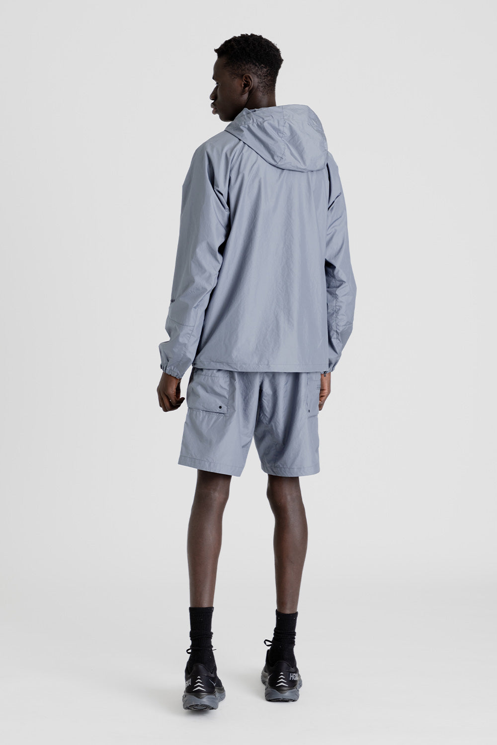 Goldwin-rip-stop-light-jacket-endurance-grey