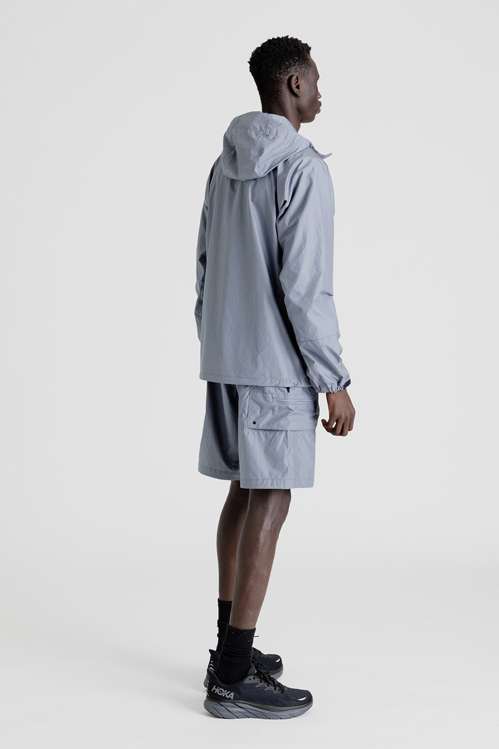 Goldwin-rip-stop-light-jacket-endurance-grey