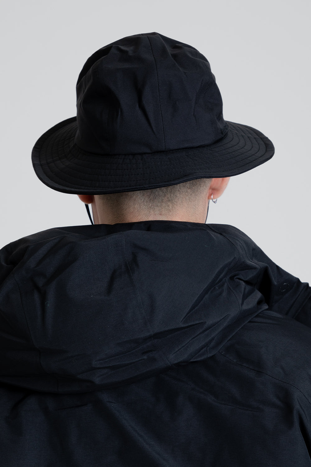 Goldwin Gore-Tex Fly Air Hat in Black