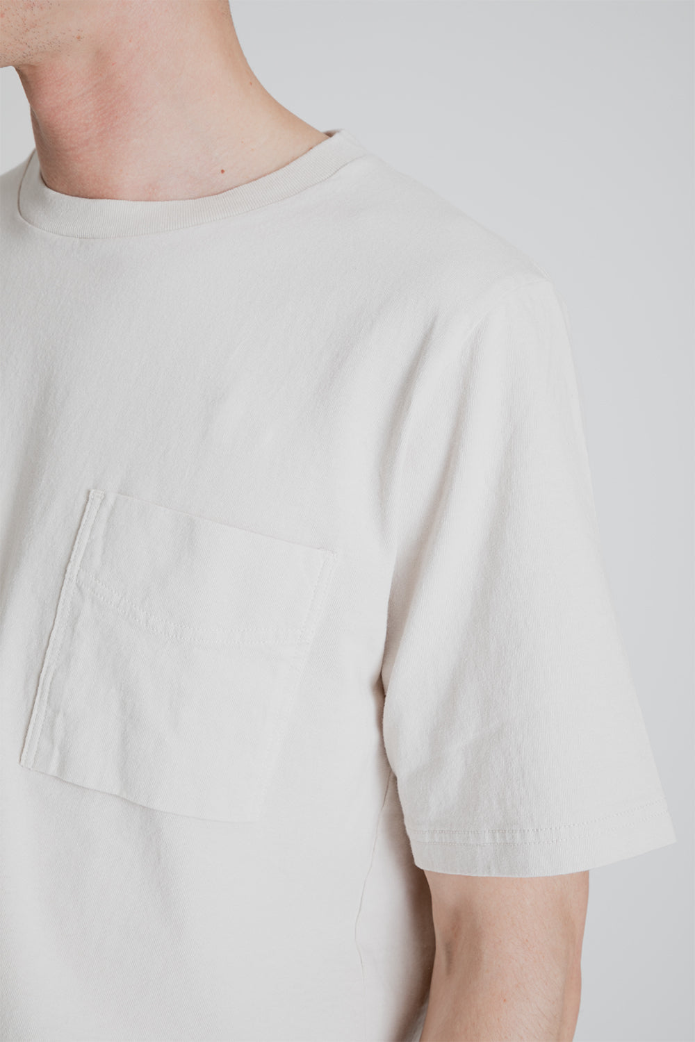 Jackman Pocket T-Shirt in Base