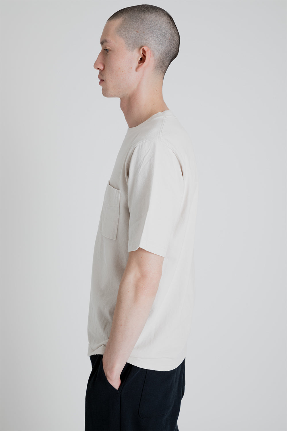 Jackman Pocket T-Shirt in Base