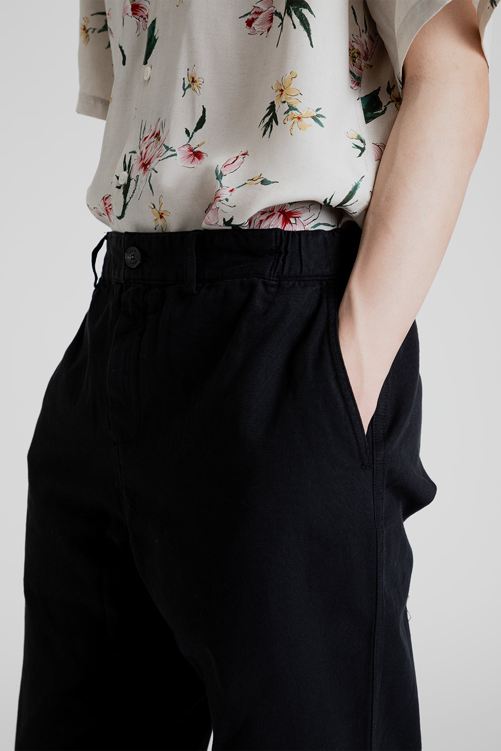 Kestin Aberlour Carpenter Pant in Black Cotton