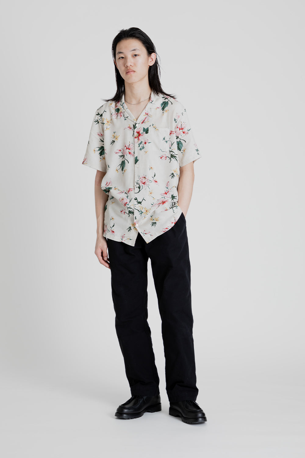 Kestin Aberlour Carpenter Pant in Black Cotton