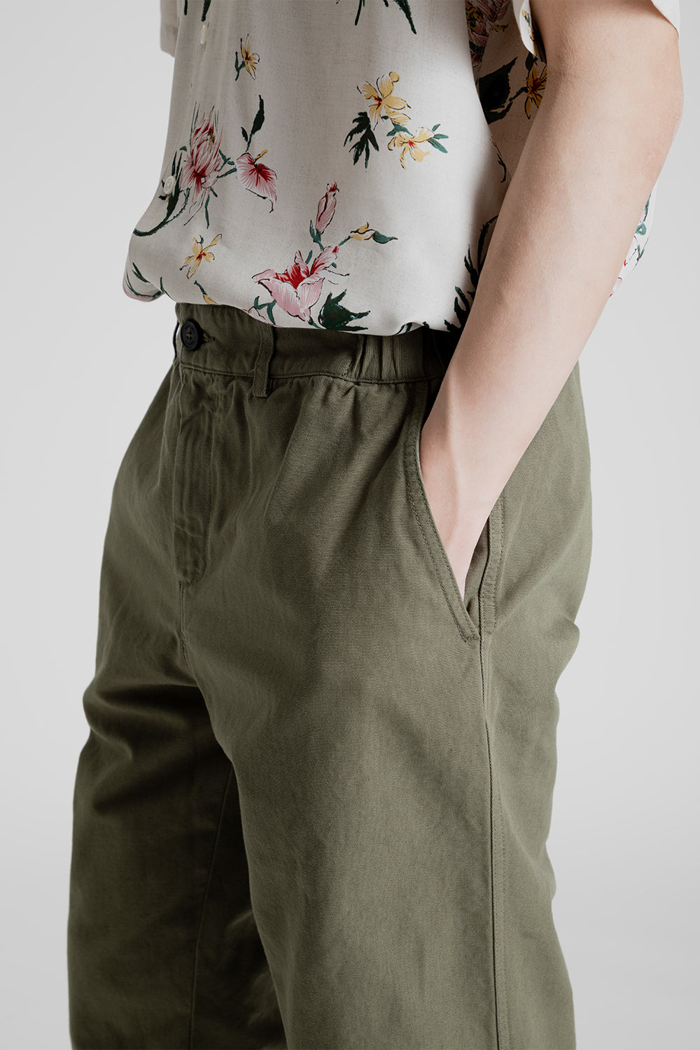 Kestin Aberlour Carpenter Pant in Olive Cotton