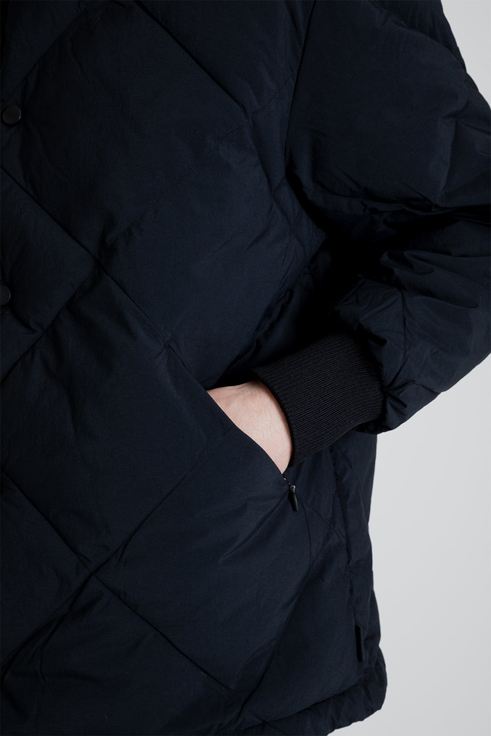 Kestin Dunbar Padded Jacket in Black