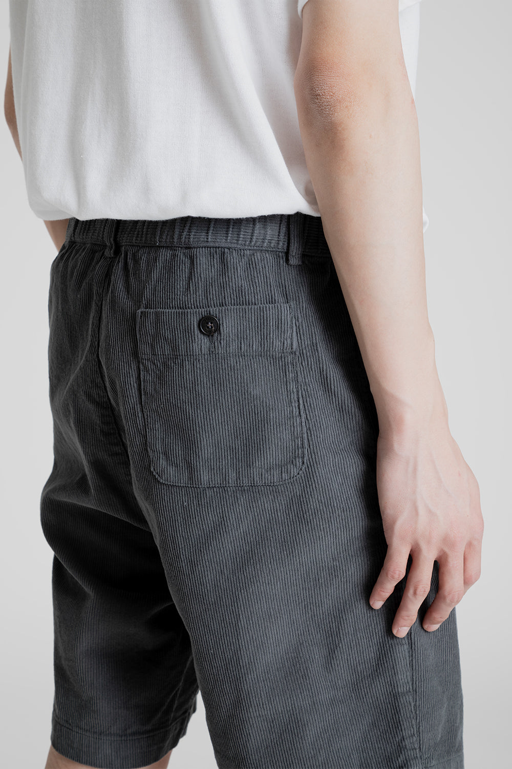 Kestin Inverness Short in Slate Cord