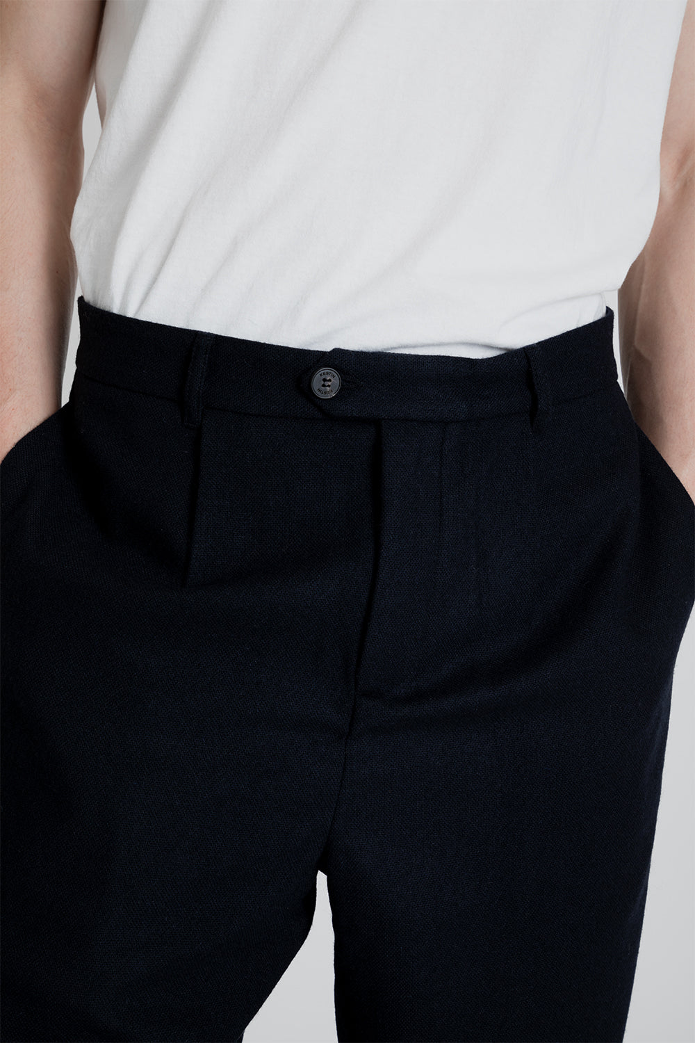 Kestin Wick Trouser in Dark Navy