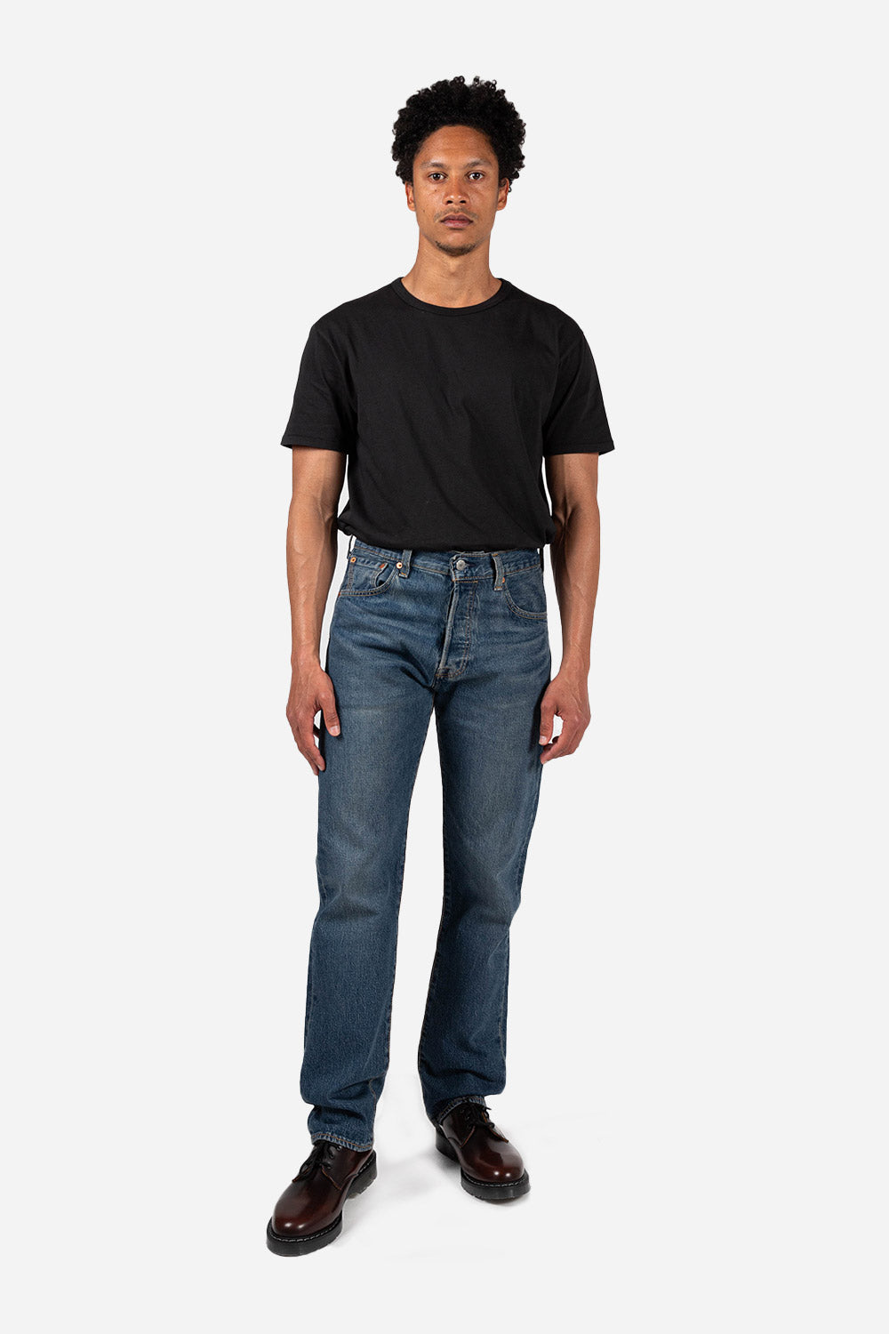 Levis-501-93-straight-denim-bleu-eyes-baby