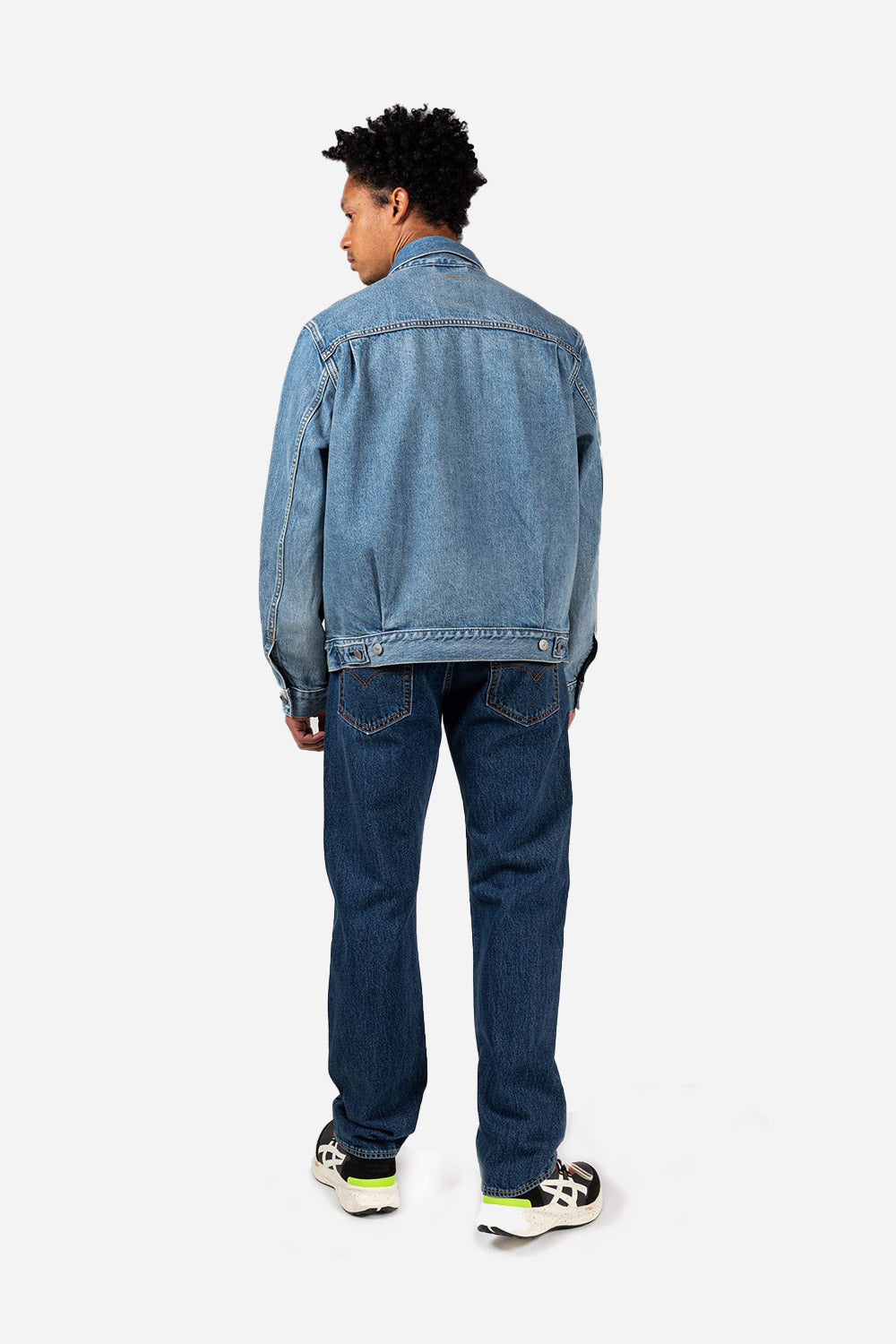 Levis-contemporary-type-2-trucker-jacket-seen-the-light
