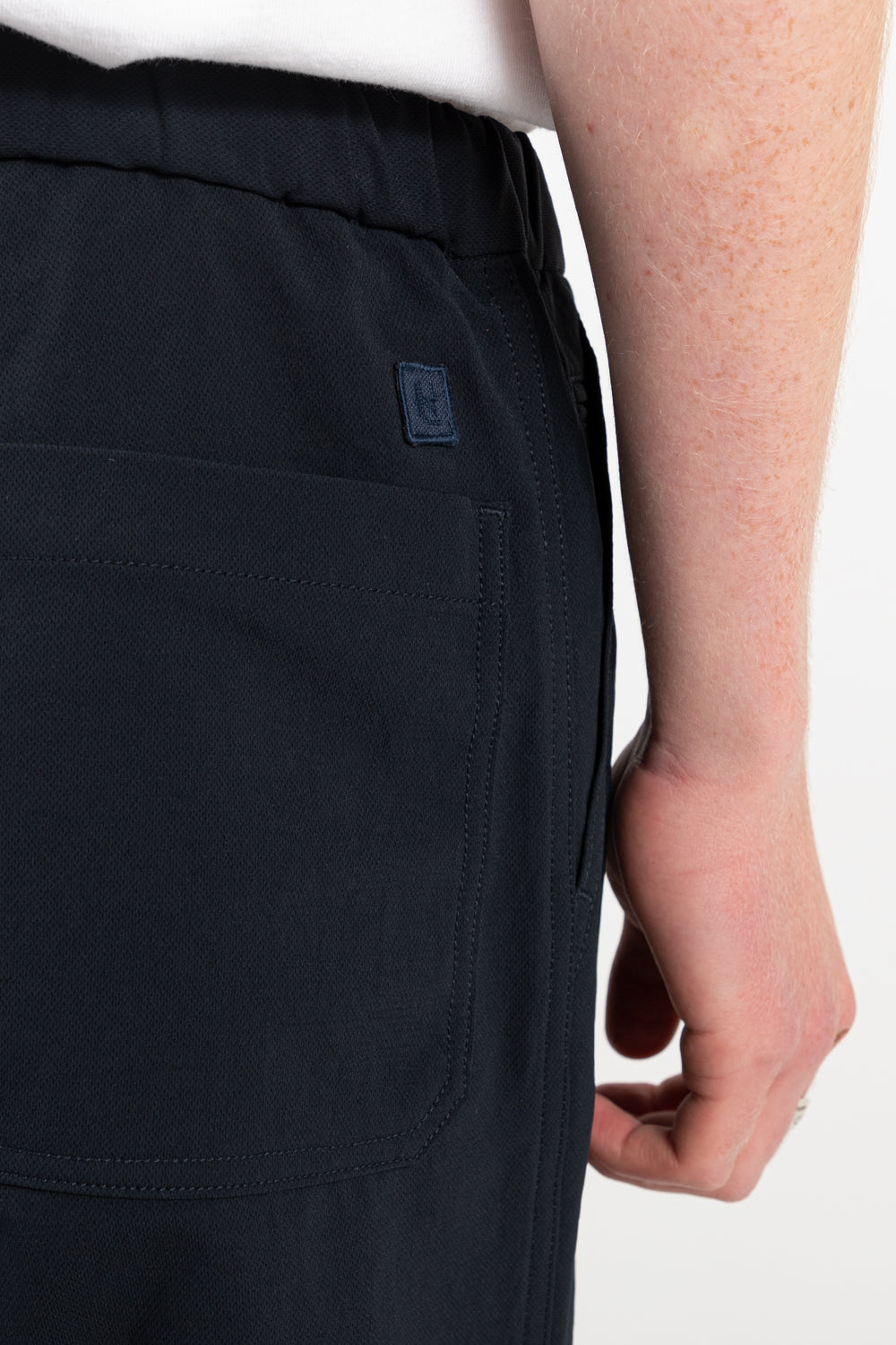 nanamica nanamican alphadry dock pants in dark navy