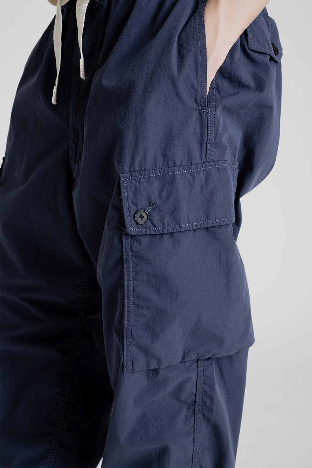 Nanamica Easy Cargo Pants in Marine Navy