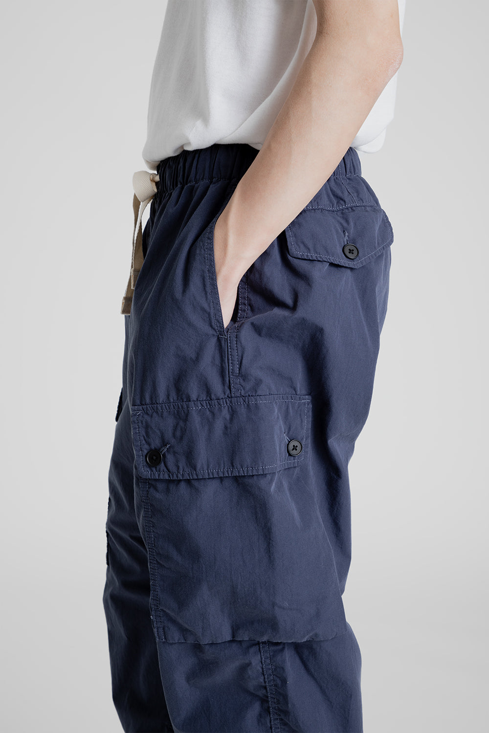 Nanamica Easy Cargo Pants in Marine Navy