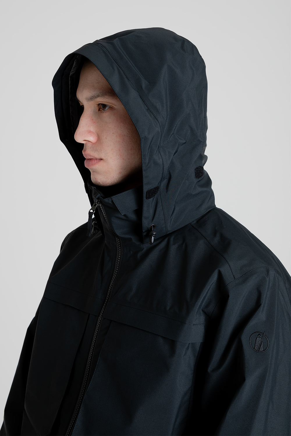 Poutnik CAW GTX Jacket in Black