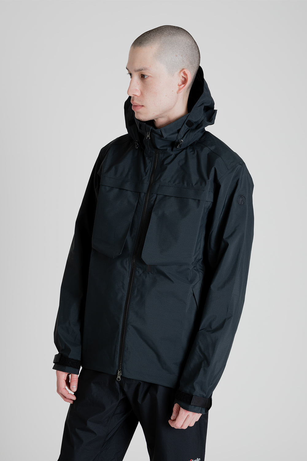 Poutnik CAW GTX Jacket in Black